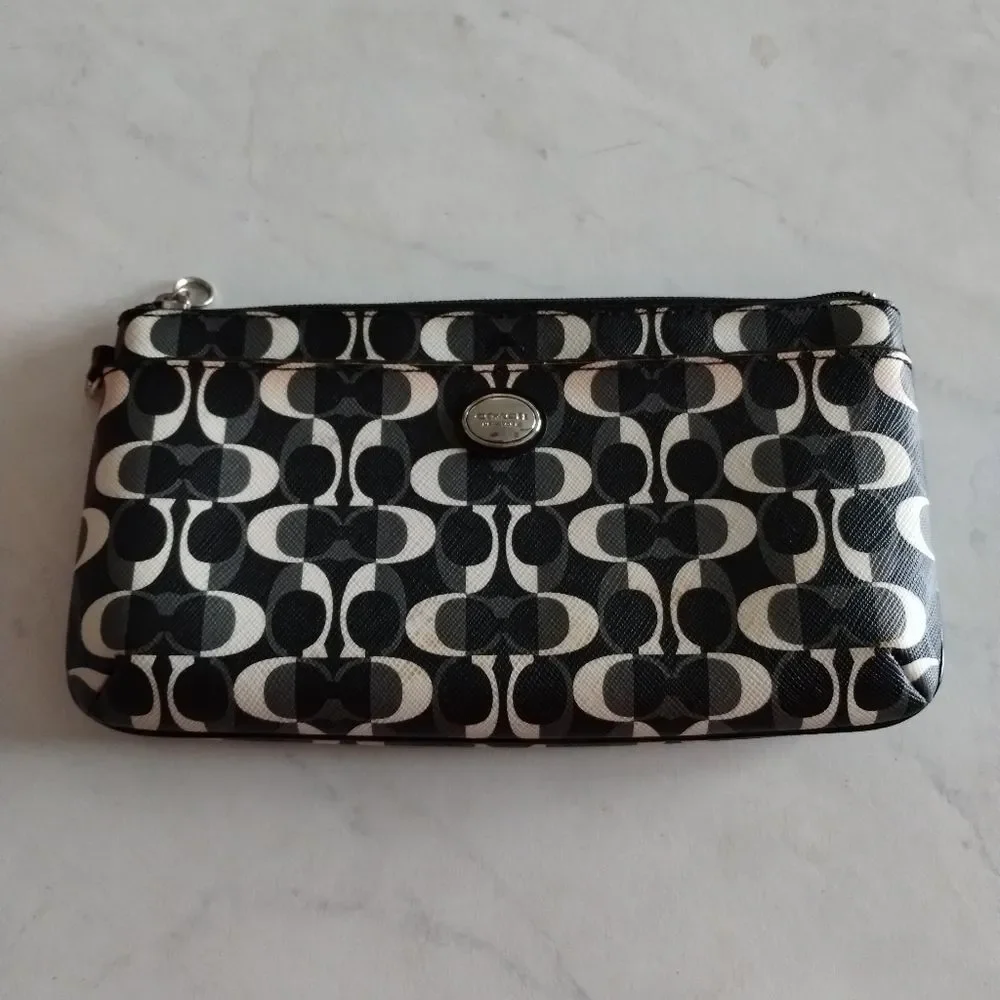 Coach Black Peyton Dream C Small Wristlet Wallet